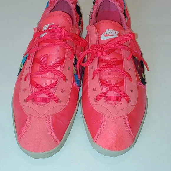 NIKE Coral Floral (Custom) Swoosh Sneaker Size 9 - Picture 2 of 6